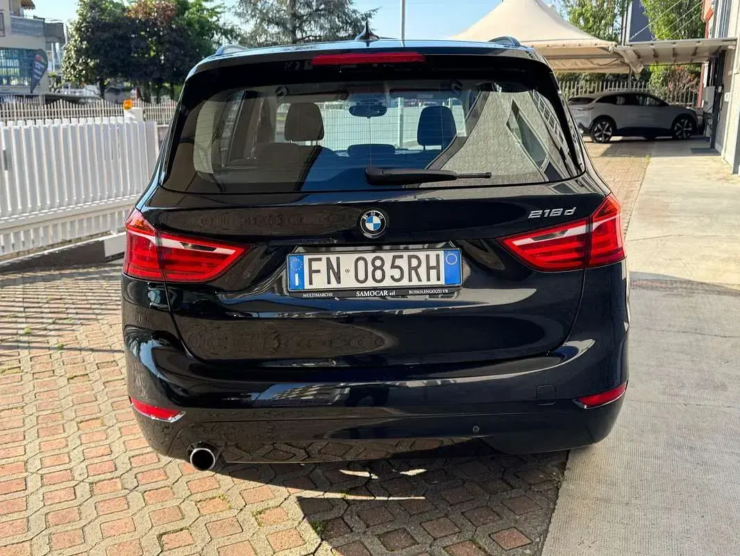 Usata BMW 218 Gran Tourer 150 CV (110 kW) 2018 Nero Monovolume