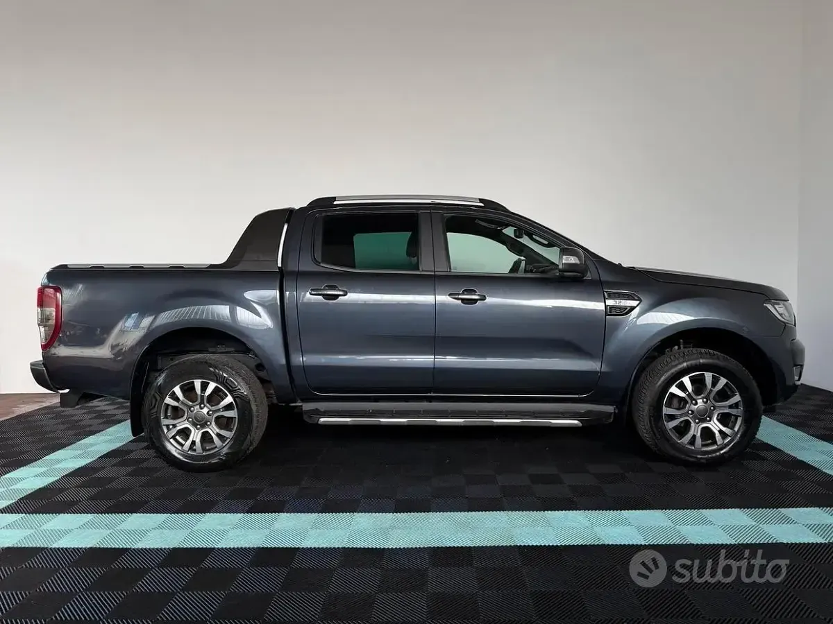 Usata Ford Ranger Wildtrack 200 CV (147 kW) 2018 Grigio Pick-up