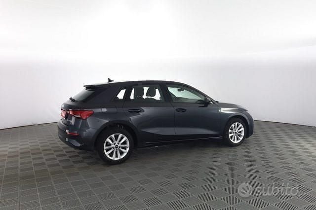Usata Audi A3 e-tron Business 110 CV (80 kW) 2021 Grigio Utilitaria