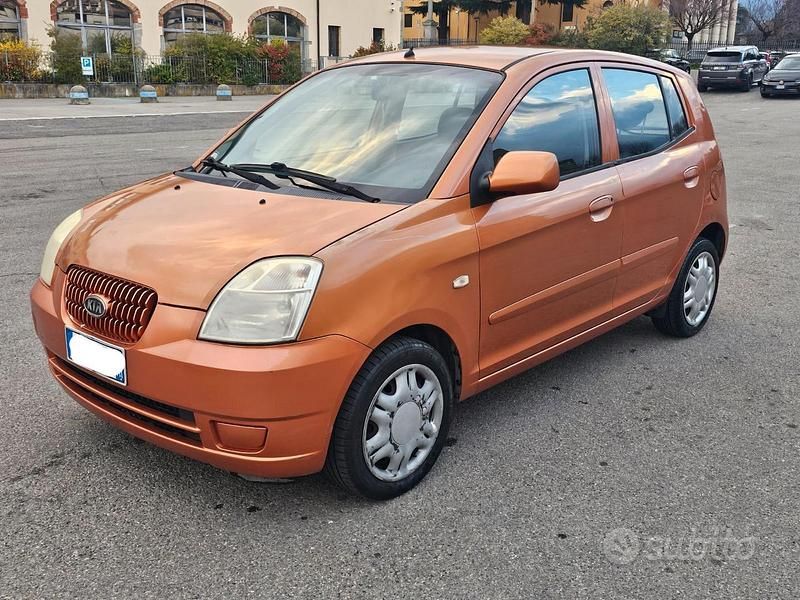 Usata Kia Picanto 64 CV (47 kW) 2004 Utilitaria