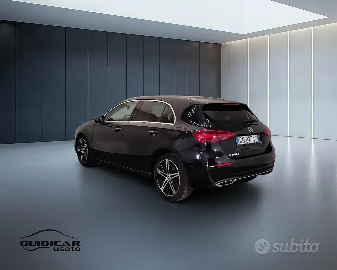 Usata Mercedes A180 Advanced 116 CV (85 kW) 2023 Nero Berlina