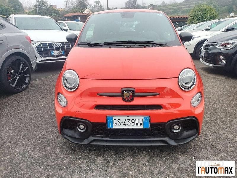 Usata Abarth 695 180 CV (132 kW) 2024 Arancione Utilitaria