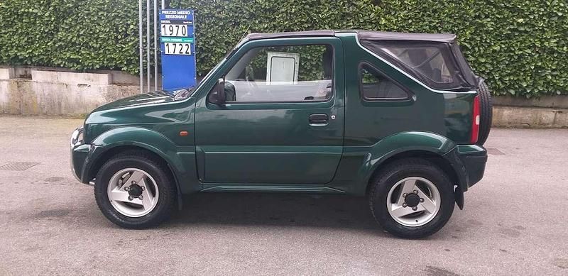 Second-hand Suzuki Jimny 80 CP (58 kW) 2004 Verde SUV