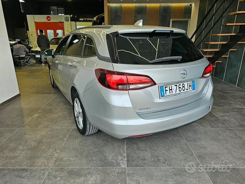 Usata Opel Astra S 110 CV (80 kW) 2017 Grigio Station wagon