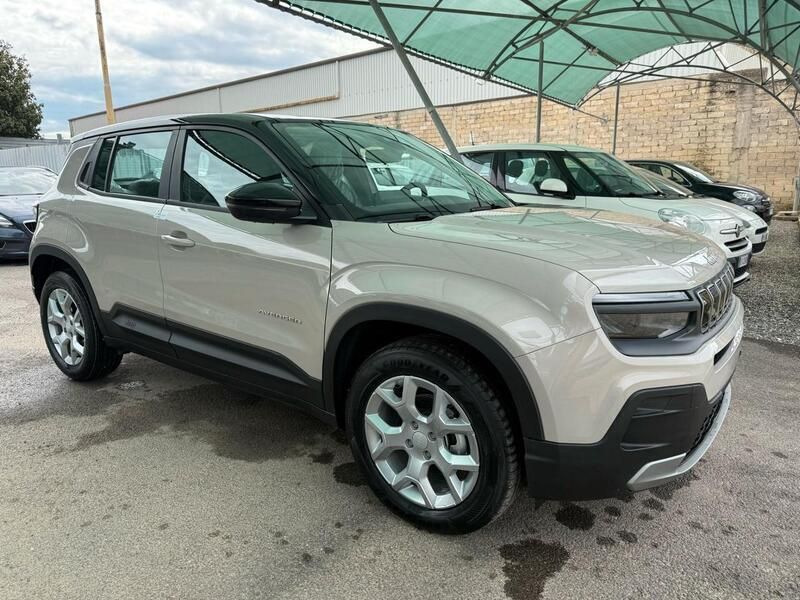 Nuova Jeep Avenger Altitude 100 CV (73 kW) 2025 Beige SUV