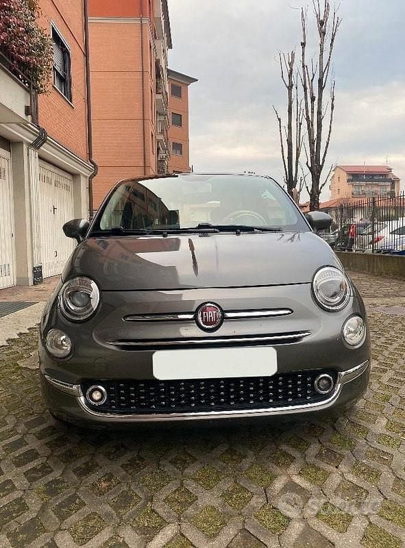 Grigio Usata 2017 Fiat 500 Lounge Cabrio | 8900 € (Buon prezzo) - Immagine 1/4