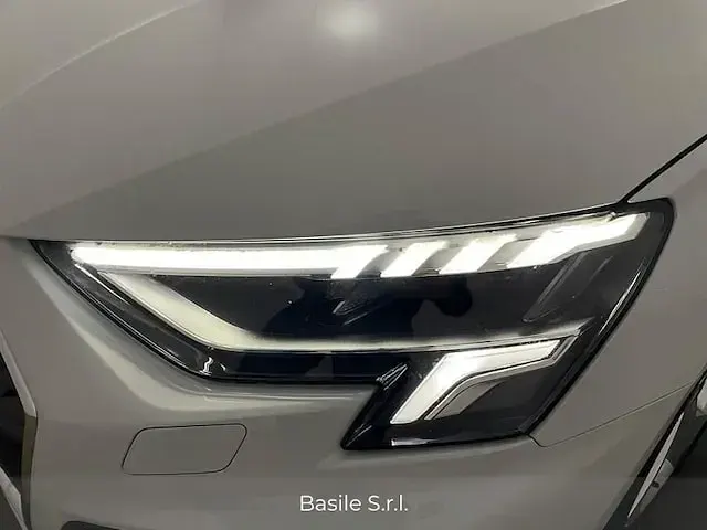 Usata Audi A3 S-Line 116 CV (85 kW) 2024 Bianco ghiaccio metallizzato Berlina