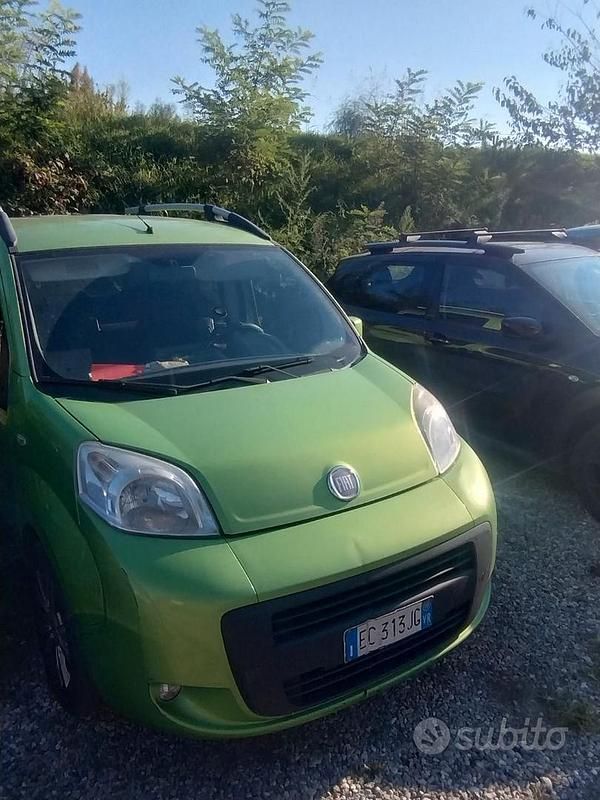 Usata Fiat Qubo Trekking 75 CV (55 kW) 2010 Verde Monovolume
