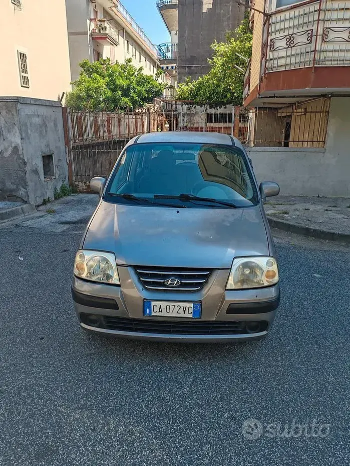 Usata Hyundai Atos Prime 59 CV (43 kW) 2003 Grigio Utilitaria