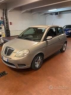 Usata Lancia Ypsilon 59 CV (43 kW) 2008 Beige Utilitaria