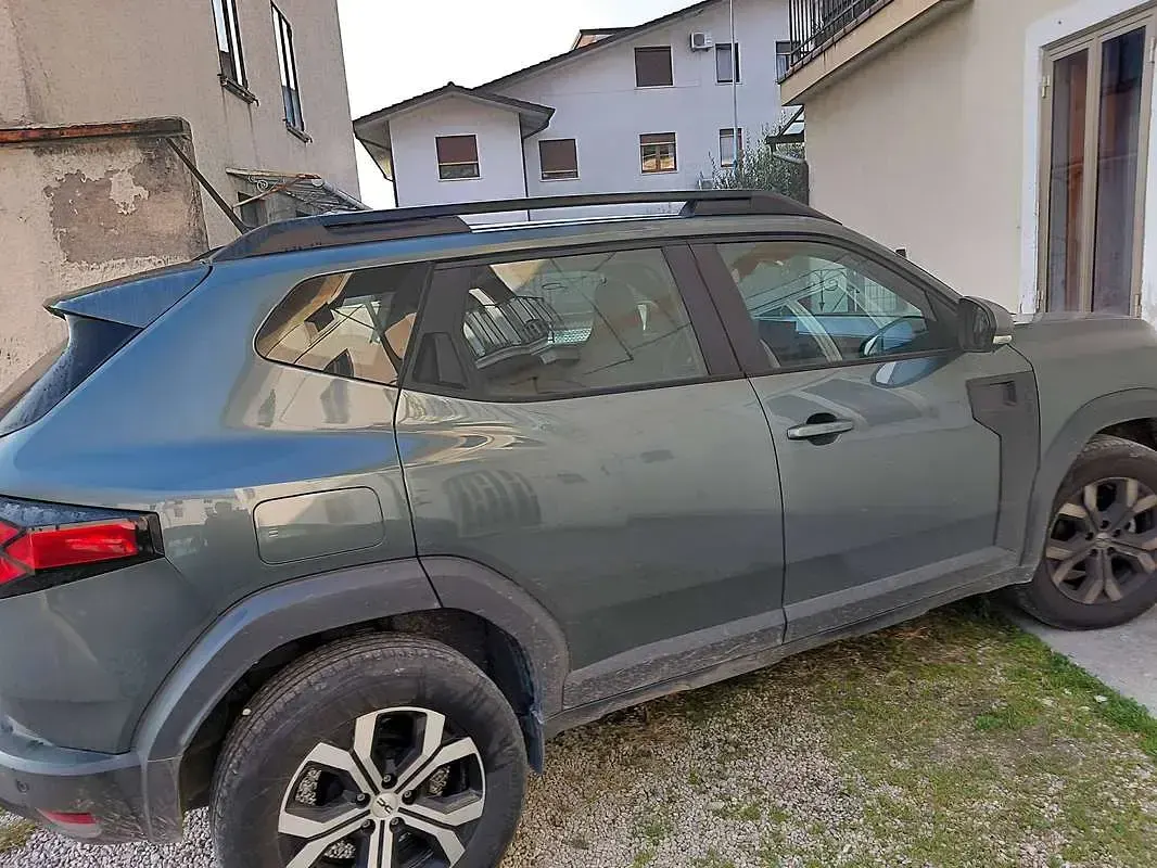 Usata Dacia Duster Expression 101 CV (74 kW) 2025 Verde SUV