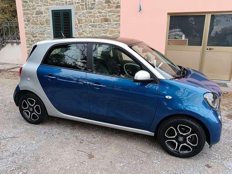 Usata Smart ForFour Prime 71 CV (52 kW) 2014 Utilitaria