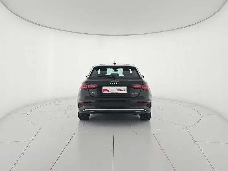 Usata Audi A3 Sportback Advanced 150 CV (110 kW) 2022 Utilitaria