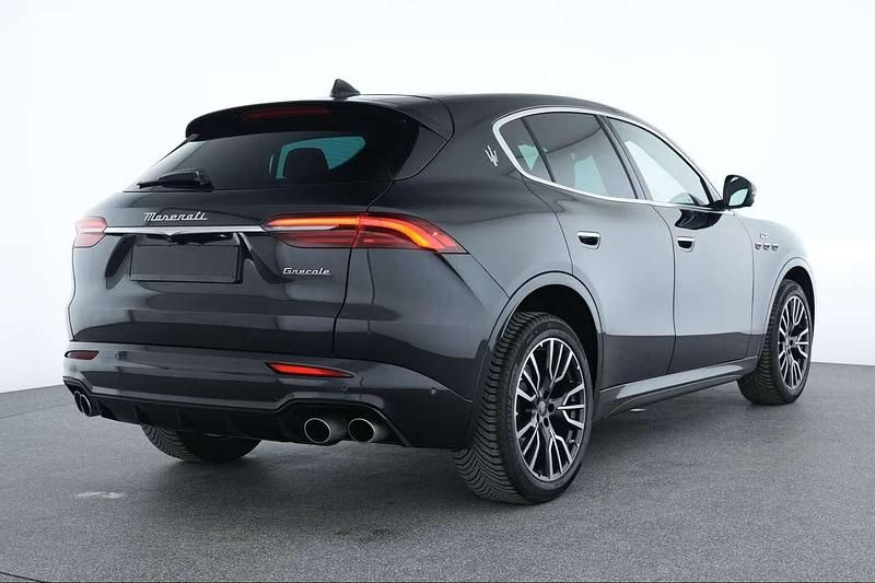Begagnad Maserati Grecale GT 300 HK (220 kW) 2023 Svart SUV