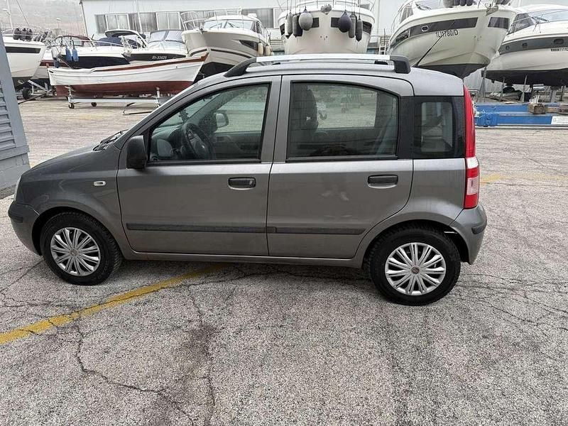 Usata Fiat Panda Emotion 69 CV (50 kW) 2010 Utilitaria
