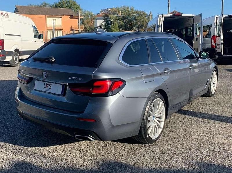 Usata BMW 530e 184 CV (135 kW) 2021 Grigio Station wagon