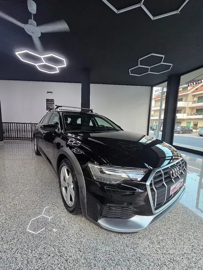 Usata Audi A6 Allroad 204 CV (150 kW) 2022 Nero Station wagon