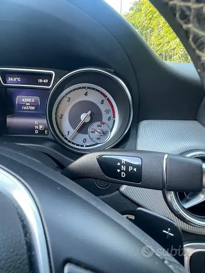 Usata Mercedes CLA220 170 CV (125 kW) 2013 Grigio Coupé