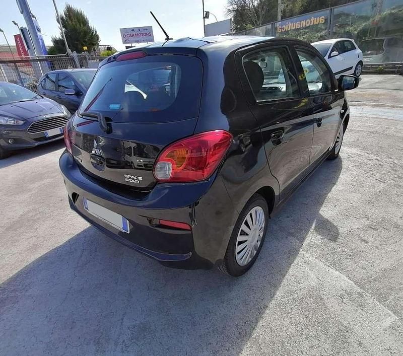 Usata Mitsubishi Space Star Intense 71 CV (52 kW) 2018 Nero Utilitaria