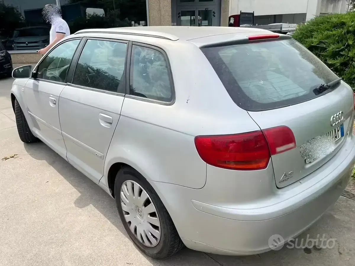 Usata Audi A3 140 CV (102 kW) 2009 Grigio Utilitaria