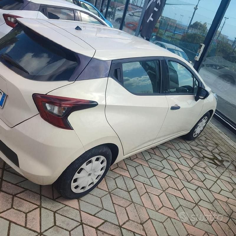 Usata Nissan Micra Acenta 71 CV (52 kW) 2020 Bianco Utilitaria