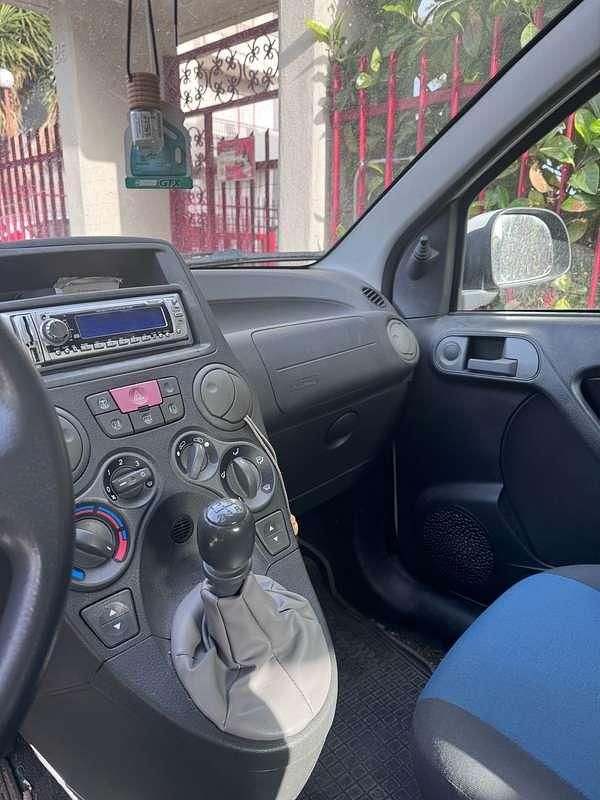 Usata Fiat Panda Dynamic 69 CV (50 kW) 2011 Bianco Utilitaria