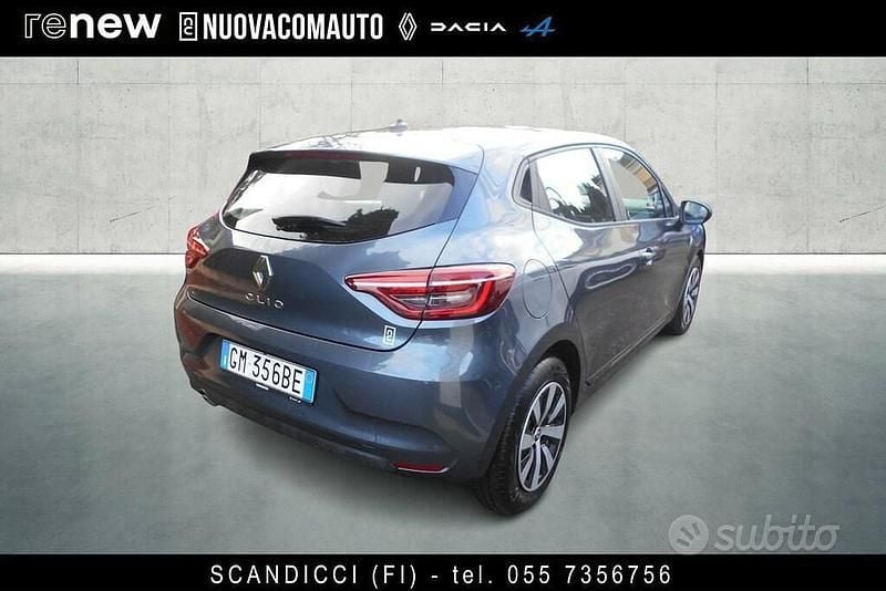 Usata Renault Clio V Equilibre 101 CV (74 kW) 2022 Blu Berlina