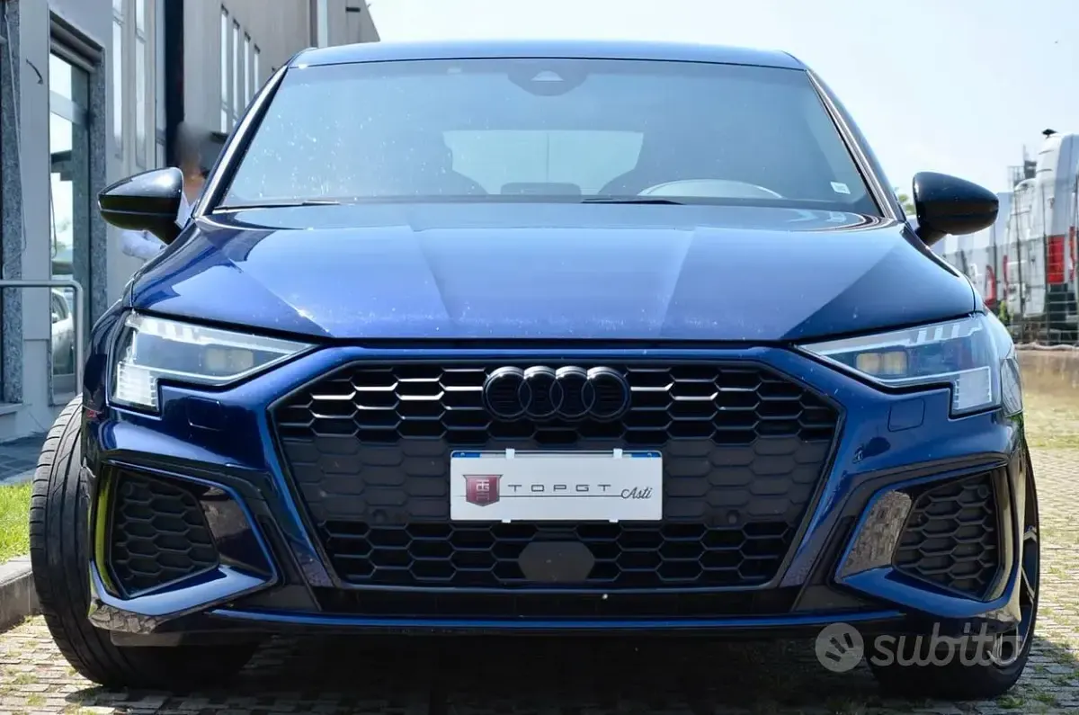 Usata Audi A3 S-Line 116 CV (85 kW) 2021 Blu Berlina