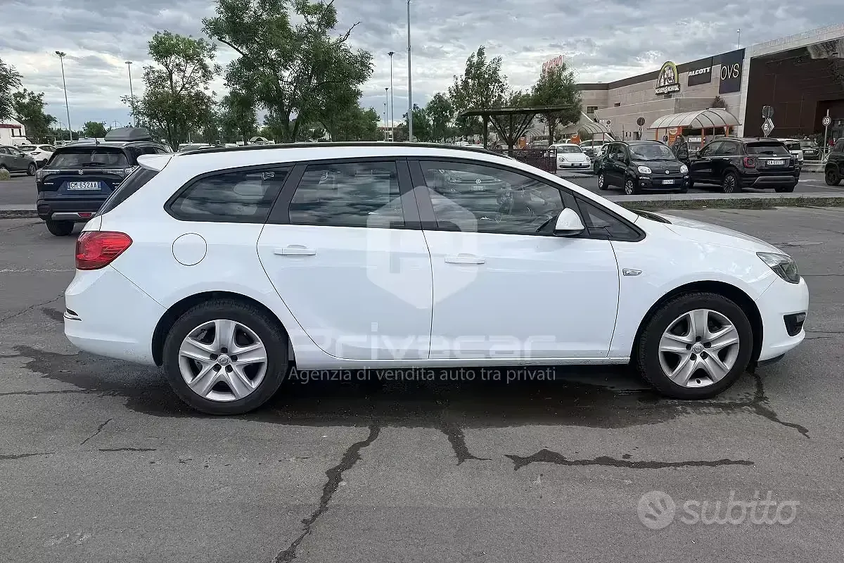 Usata Opel Astra S 110 CV (80 kW) 2016 Bianco Station wagon