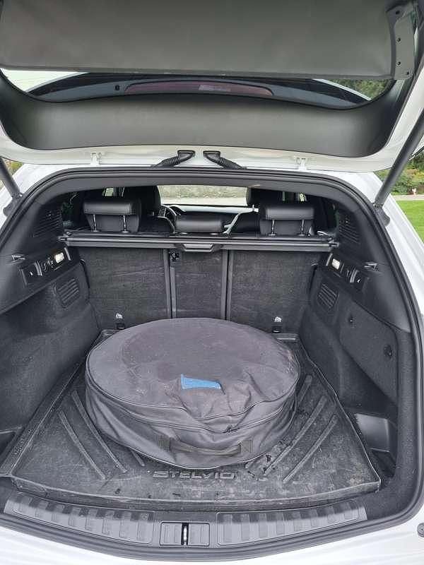 Usata Alfa Romeo Stelvio Lusso 210 CV (154 kW) 2018 Bianco SUV