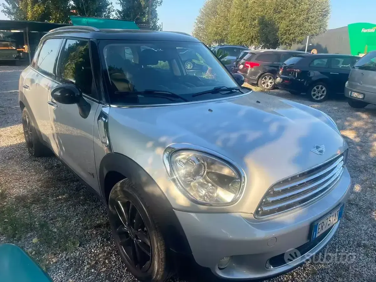 Usata Mini Cooper Countryman 111 CV (81 kW) 2013 Grigio SUV