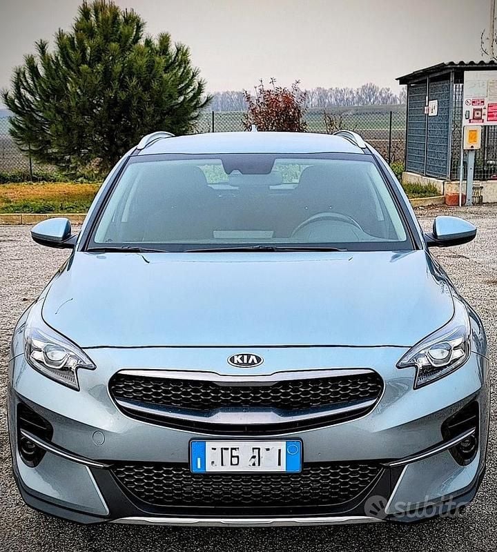 Usata Kia XCeed Urban 120 CV (88 kW) 2019 Grigio SUV