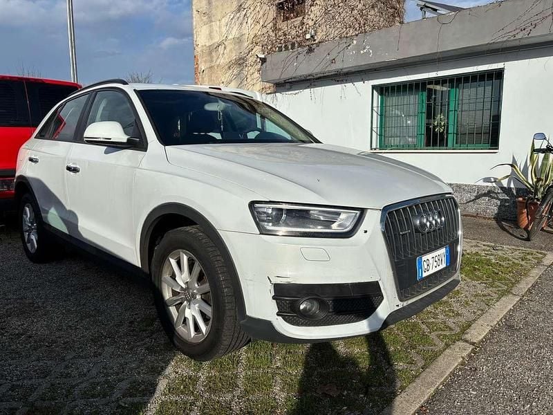 Usata Audi Q3 Advanced Plus 140 CV (102 kW) 2013 Bianco SUV
