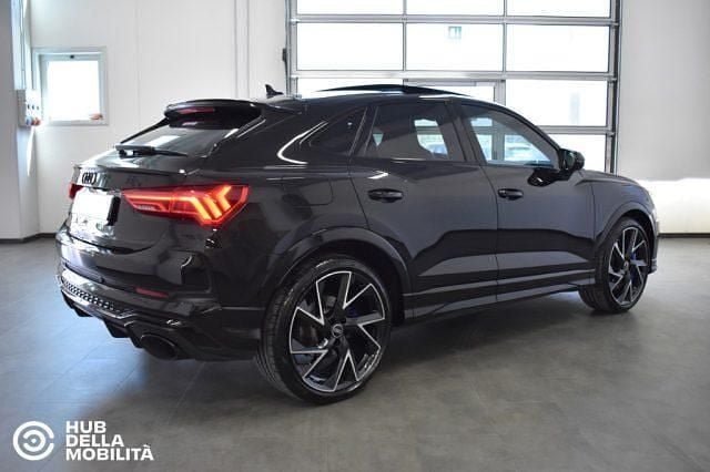 Usata Audi RS Q3 Ambiente 400 CV (294 kW) 2021 Nero SUV