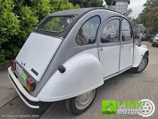 Usata Citroën 2CV 29 CV (21 kW) 1985 Beige Berlina