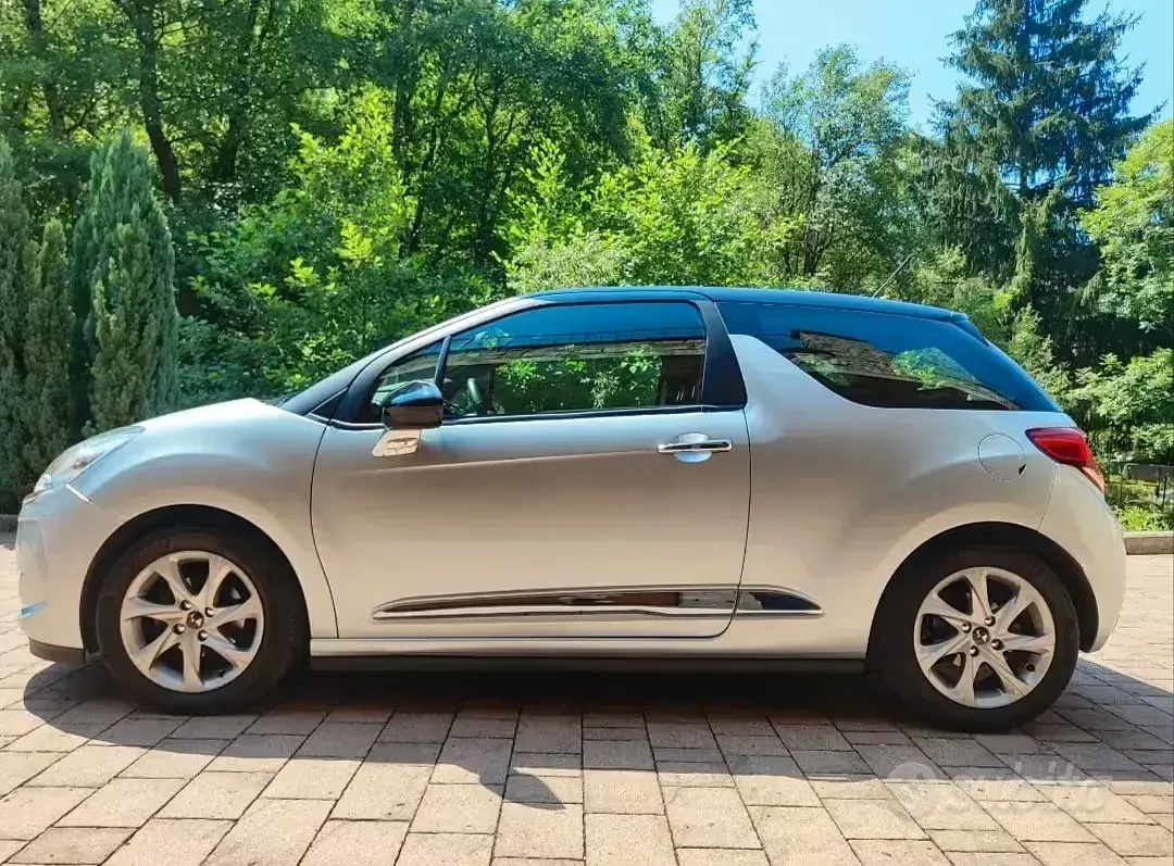 Usata DS Automobiles DS3 So Chic 99 CV (72 kW) 2017 Grigio Utilitaria