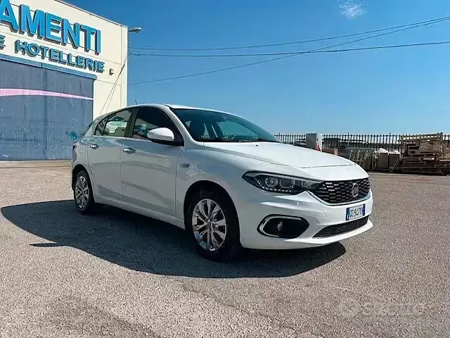 Usata Fiat Tipo Business 120 CV (88 kW) 2020 Berlina