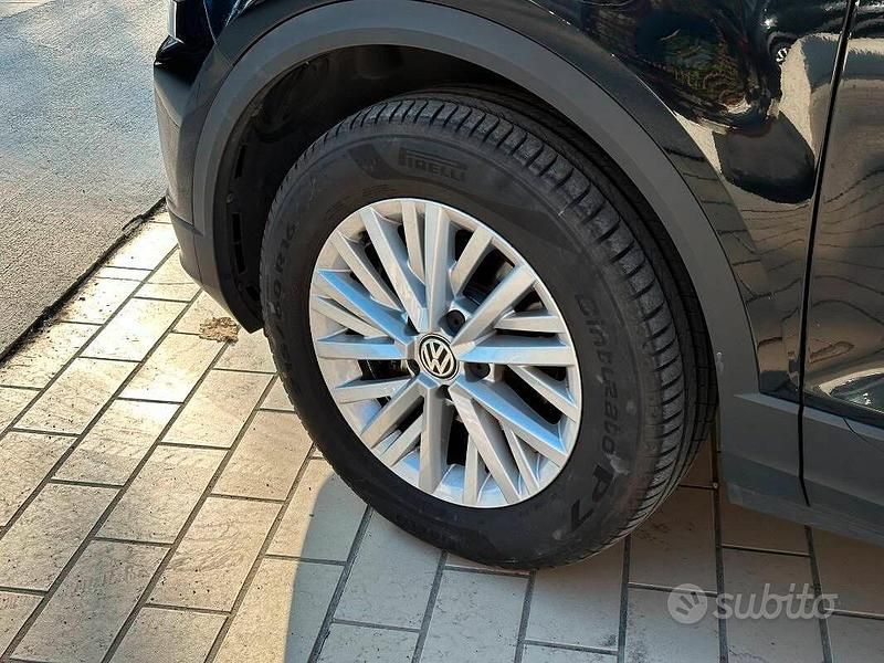 Usata VW T-Roc Business 115 CV (84 kW) 2020 SUV