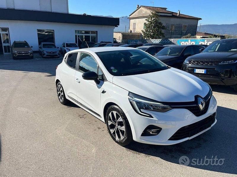 Usata Renault Clio V Intens 101 CV (74 kW) 2021 Bianco Berlina