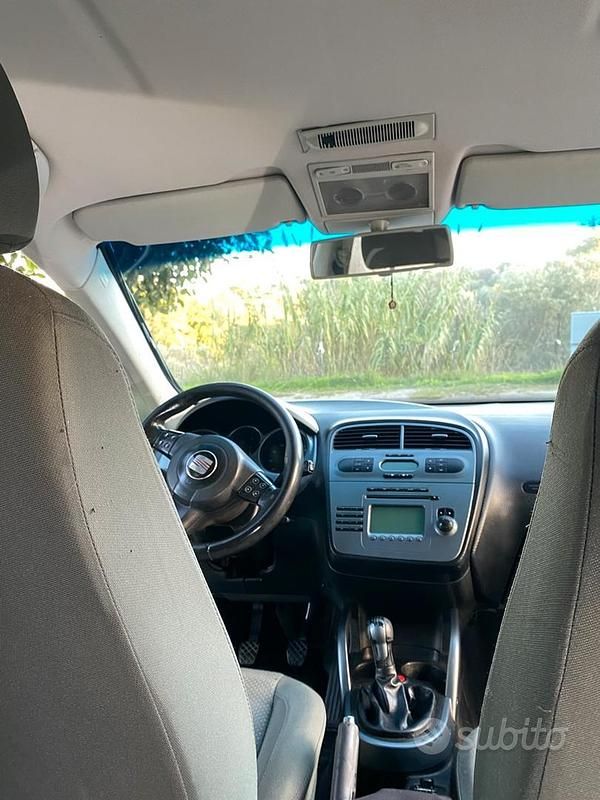 Usata Seat Altea 105 CV (77 kW) 2006 Grigio Berlina