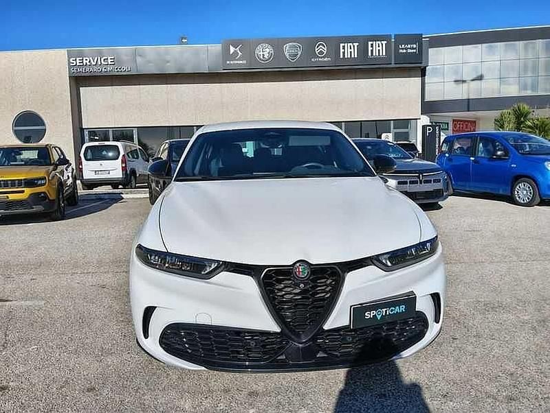 Usata Alfa Romeo Tonale Sprint 131 CV (96 kW) 2023 Bianco SUV