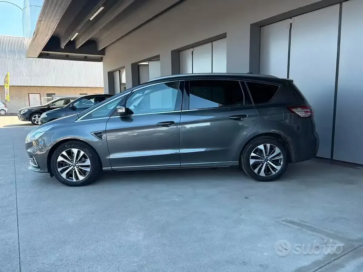 Usata Ford S-MAX Business Edition 150 CV (110 kW) 2019 Grigio Monovolume