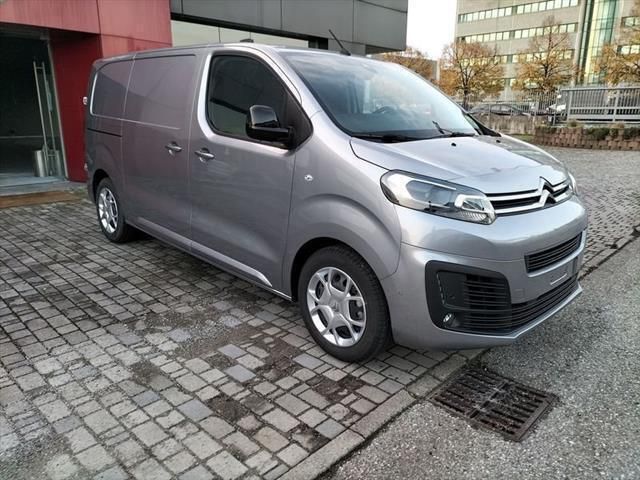 Argento Usata 2024 Citroën Jumpy Monovolume | 27.000 € (Molto cara) - Immagine 1/4