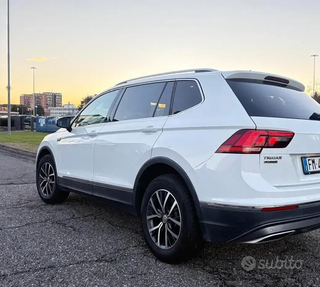 Usata VW Tiguan Allspace 150 CV (110 kW) 2018 Bianco SUV