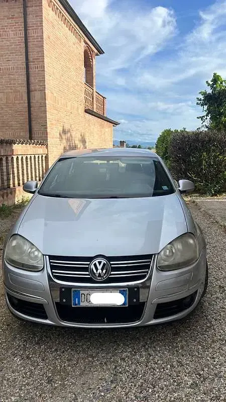 Usata VW Jetta Comfortline 105 CV (77 kW) 2007 Berlina