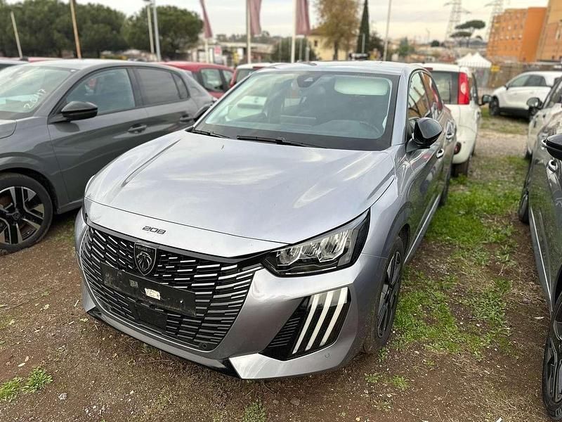 Usata Peugeot 208 Allure 101 CV (74 kW) 2025 Grigio Utilitaria