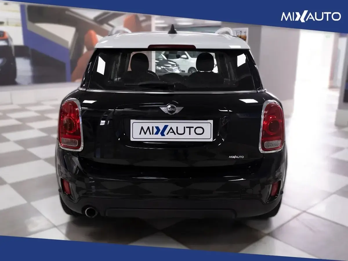 Usata Mini Countryman 150 CV (110 kW) 2017 Nero SUV