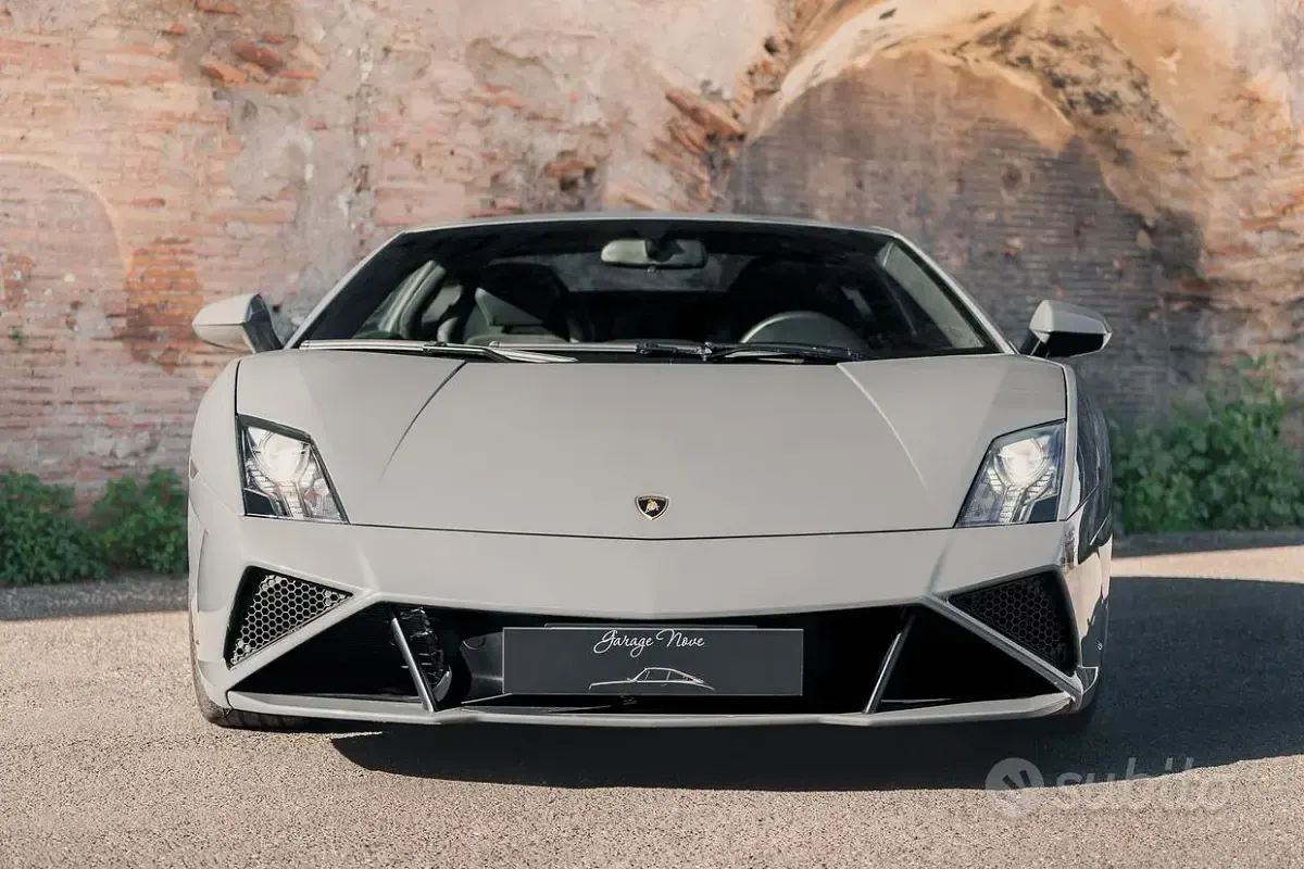 Usata Lamborghini Gallardo 560 CV (411 kW) 2013 Grigio Coupé