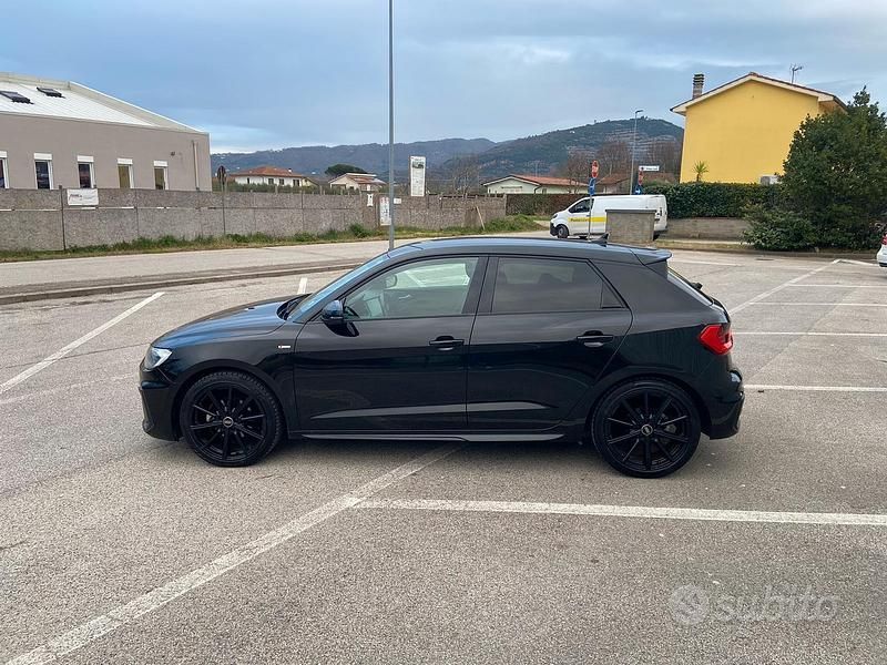 Usata Audi A1 Comfort 110 CV (80 kW) 2022 Nero SUV
