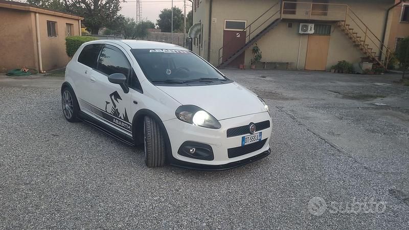 Usata Abarth Grande Punto Esseesse 179 CV (131 kW) 2009 Bianco Utilitaria